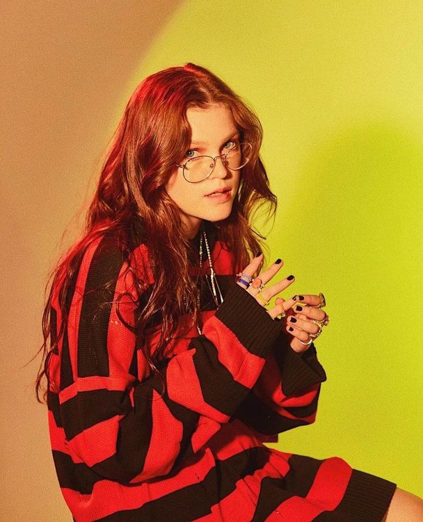 Заклятый враг жанулька. Заклятый враг жанулька. Заклятый враг жанулька. Zhanulka певица. Заклятый враг zhanulka.