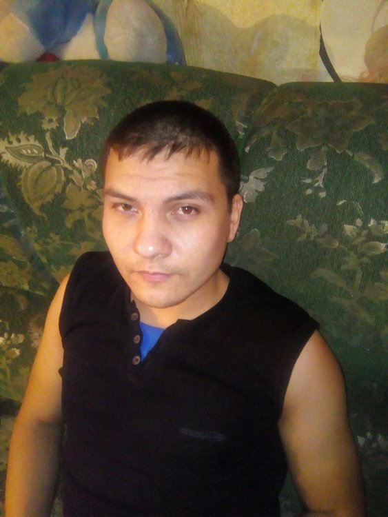 какого года родился рузиль