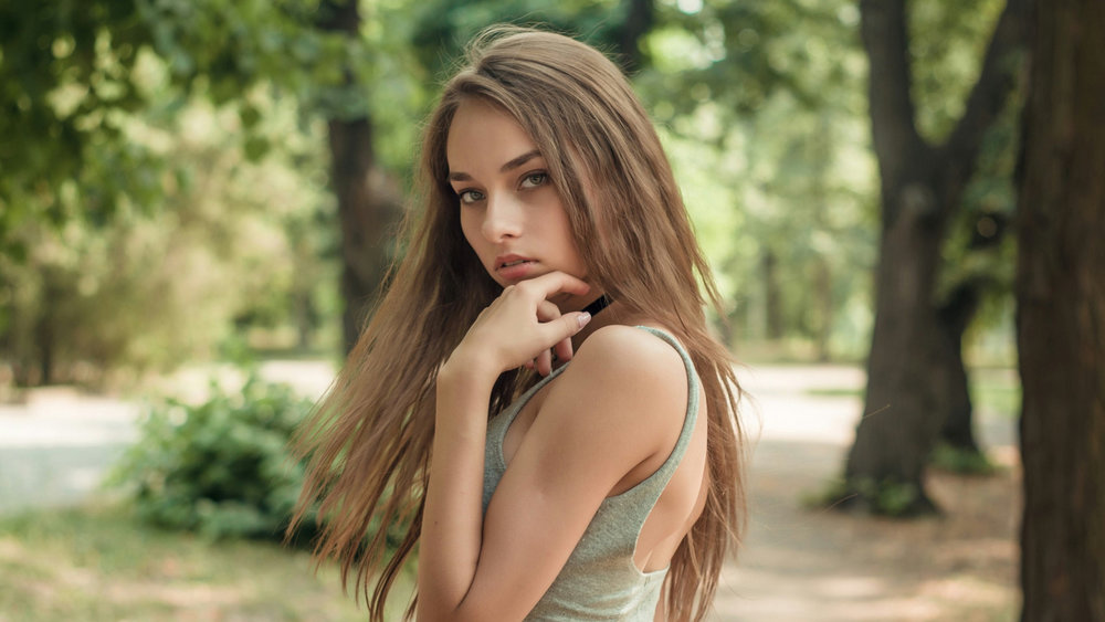 Молодых красивых и симпатичных. Молодых красивых и симпатичных. Капри андерсон хот. Meika woollard victoria. Молодые девушки.