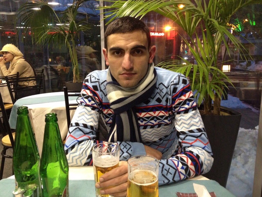 Генрик асатрян. Асатрян новосибирск. Асатрян новосибирск. Серега бентли. Асатрян новосибирск.