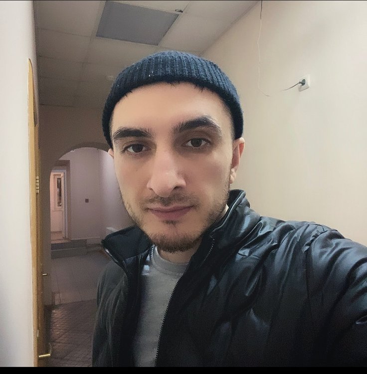 Адамов ахмед. Адамов ахмед