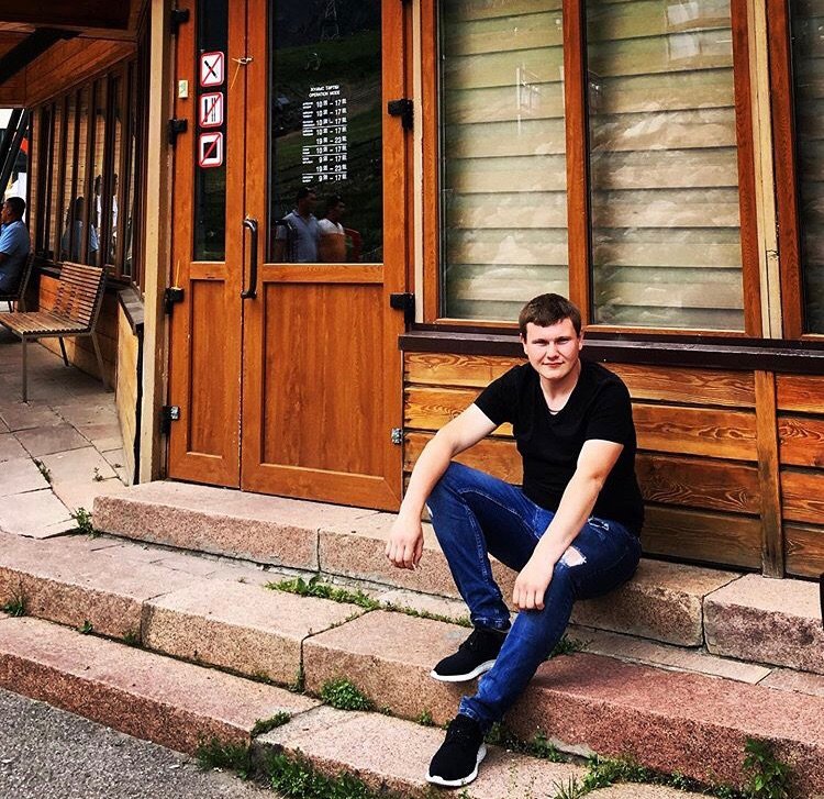 Hornet парни. Парни знакомятся с парнями. Артёму 30 лет мужчине море. Пенза парни. Фотострана кемерово мужчины.