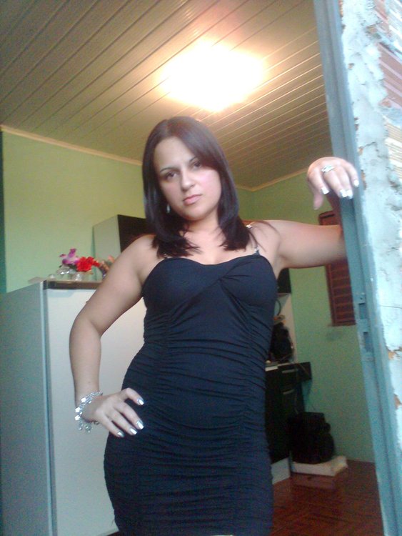 15 years old porto. Девушки Новоузенска. Женщины Кирсанова.