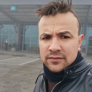 41 28 03. 41 28 03. 41 28 03. Подкрылок передний левый рено сандеро 1. 41 28 03.