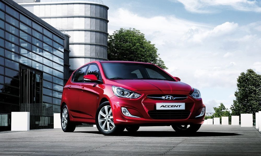 Hyundai Accent 2014. Hyundai Accent 4 поколение. Хендай Солярис хэтчбек салон. Hyundai Solaris хэтчбек игрушка.