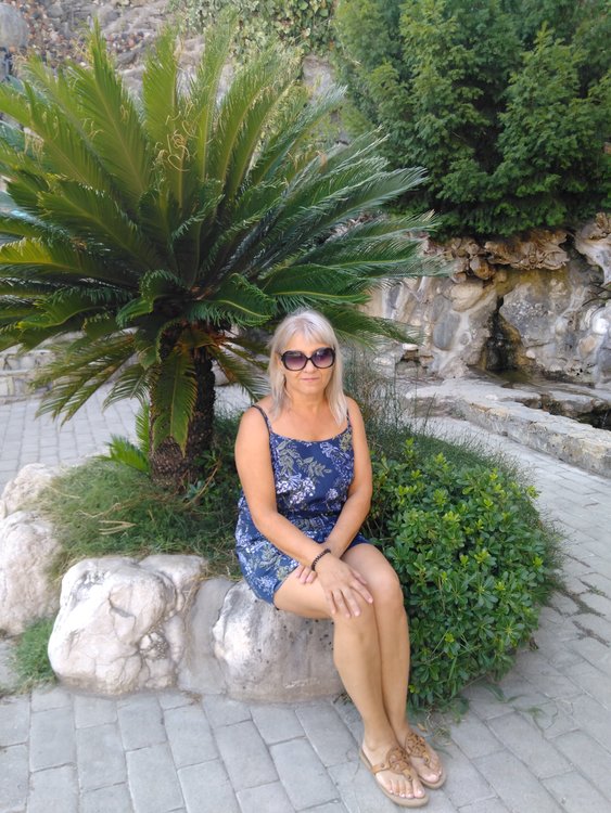 Девушки адлера для любви. Бесплатные женщины адлер. Женщины адлера. Бесплатные женщины адлер. Бесплатные женщины адлер.