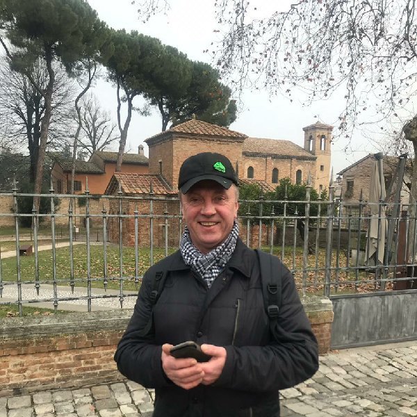 Bobcat gehl r220. вилы паллетные на мини погрузчик. вил 52. вил 52. вил 52.