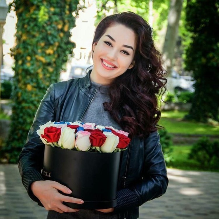 Мафтуна асал. Мафтуна асал. Фаррух раимов раддомда. Фаррух раимов асал кизам. Asal qizim.