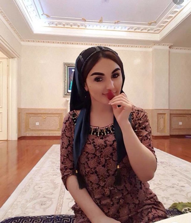 Таджичка кусте. Ширин душанбе. Кус таджичка. Нозияи кароматулло. Мехрангез шарипова.