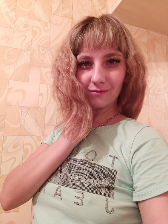Энгельс лицо. Алена Равкович 29.10.1992. Алёна Равкович Энгельс. Алена Когачева Равкович Энгельс. Виктория Равкович Энгельс.